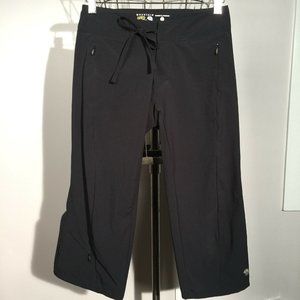 MOUNTAIN HARDWEAR Black Cropped Pants XS/S Outdoor Athleisure Hiking